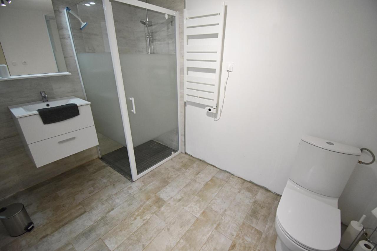 Bel Appartement 2 Chambres Climatise Mont-Notre-Dame Esterno foto
